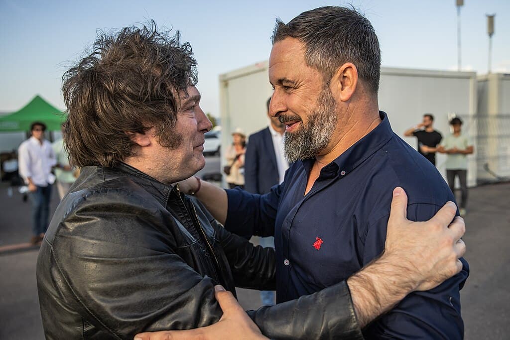 Javier Milei with Santiago Abascal during a 2022 event in Madrid.